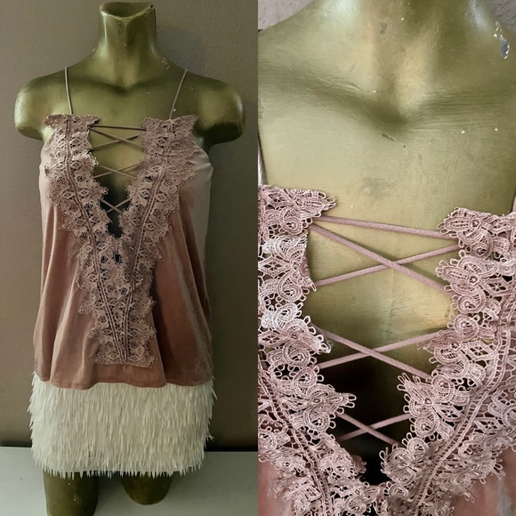 DO+BE Chic Champagne Velvet LACE-UP Cami TOP Medium - Picture 3 of 13
